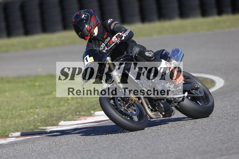 /45 15.09.2026  Trackday Domi Aegerter Trackday ADR/Gruppe gelb/91